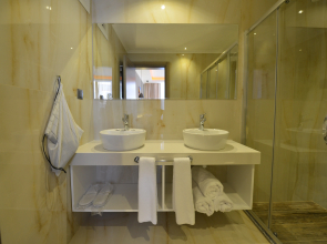 Отель Seyir Village