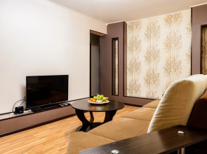 Вместительная 3-к квартира в центре рядом ЛПУ ДКШ