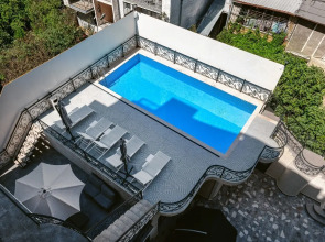 Отель Splendid Tbilisi