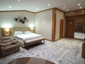 Отель Vella Elegant