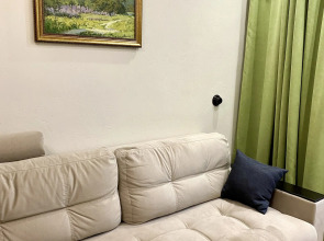 Двухкомнатная Квартира на Интернациональной 13