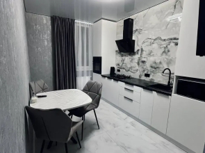 Na Tikhoretskoy Flat
