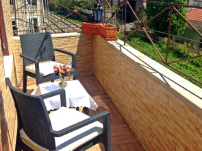 Отель Naz Wooden House Inn