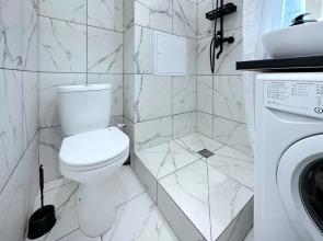 Апартаменты Улучшенные Семейные Мой Адрес на Вертолетчиков