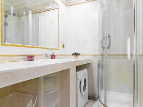 Апартаменты двухкомнатные с видом на Волгу на ул.К.Маркса 44, м.Стрелка. Сова-Дом