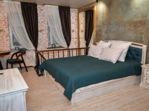 Квартира Лофт «Дубовая лестница»