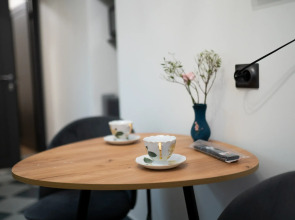 Отель Двенадцать