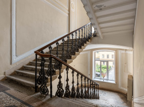 Апартаменты с Балконом в Центре Города