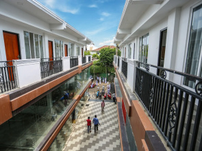 Business Lounge By GTC Hotel