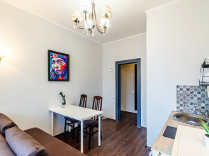 Апартаменты 1-к квартира (24) на Никитинской 108