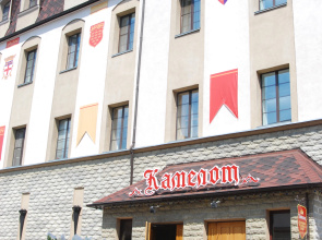 Отель Камелот