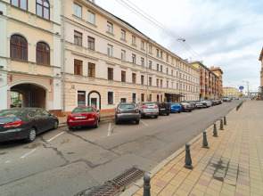 Двухкомнатная Квартира на Интернациональной 13