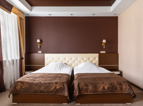 Отель Губернский