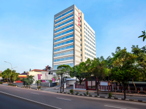 Favehotel Manahan Hotel