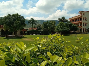 The Country Side Resort Hotel