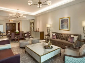 Отель The Ritz-Carlton, Dubai