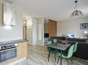 Khvoynyy Les SPA Basseyn Apartments