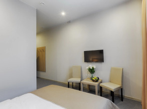 Отель Marx Hotel