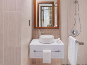 Staybridge Suites Dubai Al-Maktoum Airport, an IHG Hotel