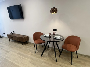 Квартира Дизайнерская Студия Напротив Роял Парка