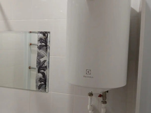 Апартаменты на Лазурной 13