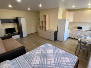Na Ulitse  Partizana Zheleznyaka 24a Apartments