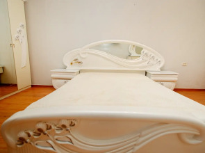 Апартаменты С Комфортом Есенина 9