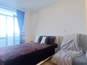 Na Ayvazovskogo 8 Apartments