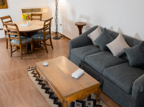 Turquoise Beach Hotel