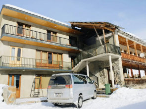 Level Guest  House