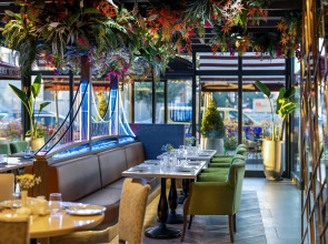 Aspera Altunizade Hotel