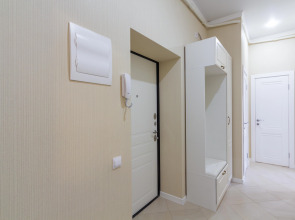 Квартира Двухкомнатная в Истoричeскoм Цeнтpе Гopода с Парковкой