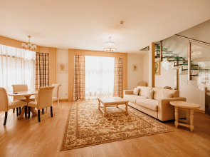 Парк Отель Русский