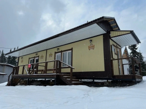 Na Ulitse Svobodnoy 70 Private House
