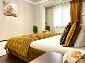 Prostornaya So Vsemi Udobstvami Flat