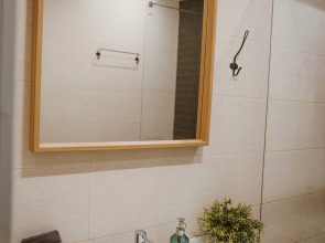 Апартаменты Дизайнерские с Панорамными Окнами