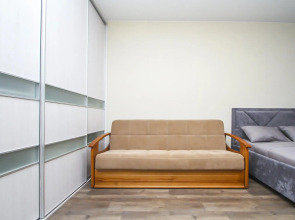 Апартаменты 1 комнатные Каролинского 9