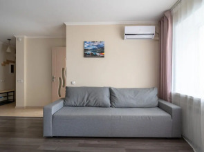 Апартаменты Двухкомнатные с двуспальной кроватью и двумя диванами