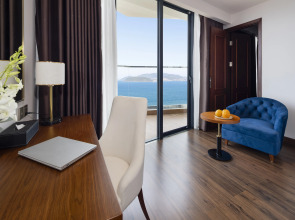 Отель Best Western Premier Marvella Nha Trang