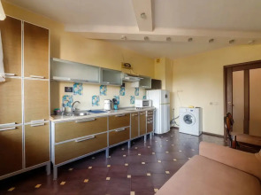 Апартаменты PrezentHaus 1 на Горького 20