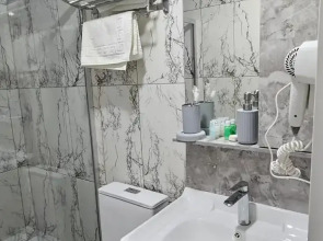 Отель Moon Light Old City