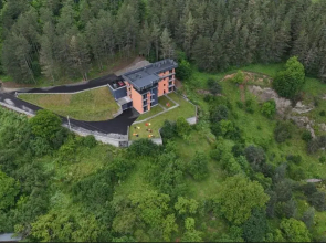 Cone Hotel Dilijan, By One