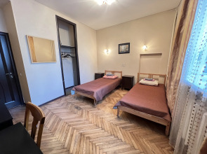 Апартаменты У Максима