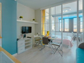 Апартаменты Lalapart Marengo с панорамным видом на 35 этаже небоскреба Савеловский Сити