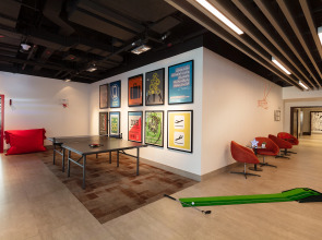 Отель Rove Dubai Marina