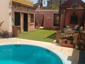 Hoppa Guest House