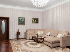 Апартаменты MyhomeYourhome на Большом проспекте Петроградской стороны 79