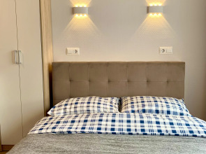 Апартаменты улица Лётчика Ульянина 75.2