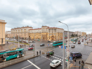 Апартаменты Ladgorna на Независимости 39