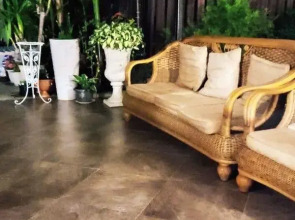 Отель Милана